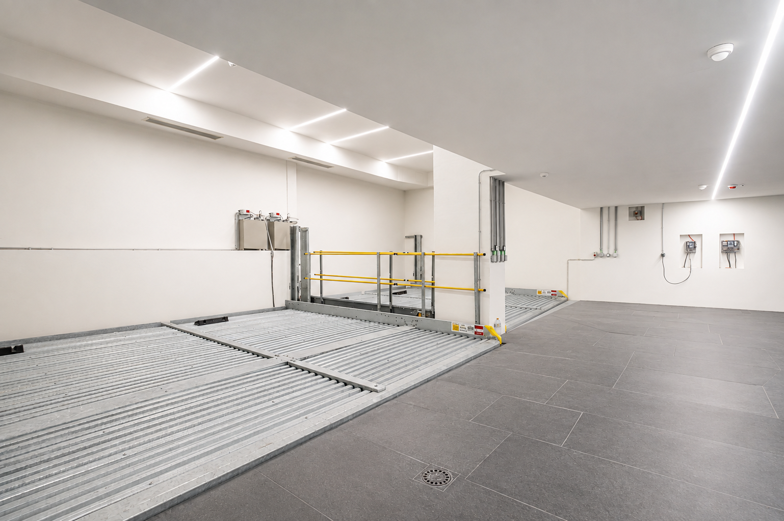 Estacionamento mecânico no interior do edifício